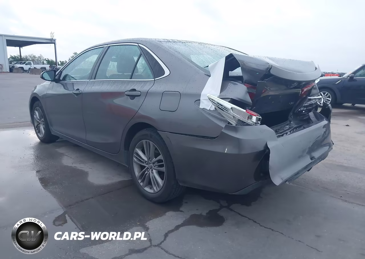 2015 Toyota Camry Se VIN:4T1BF1FK3FU971447 - 3