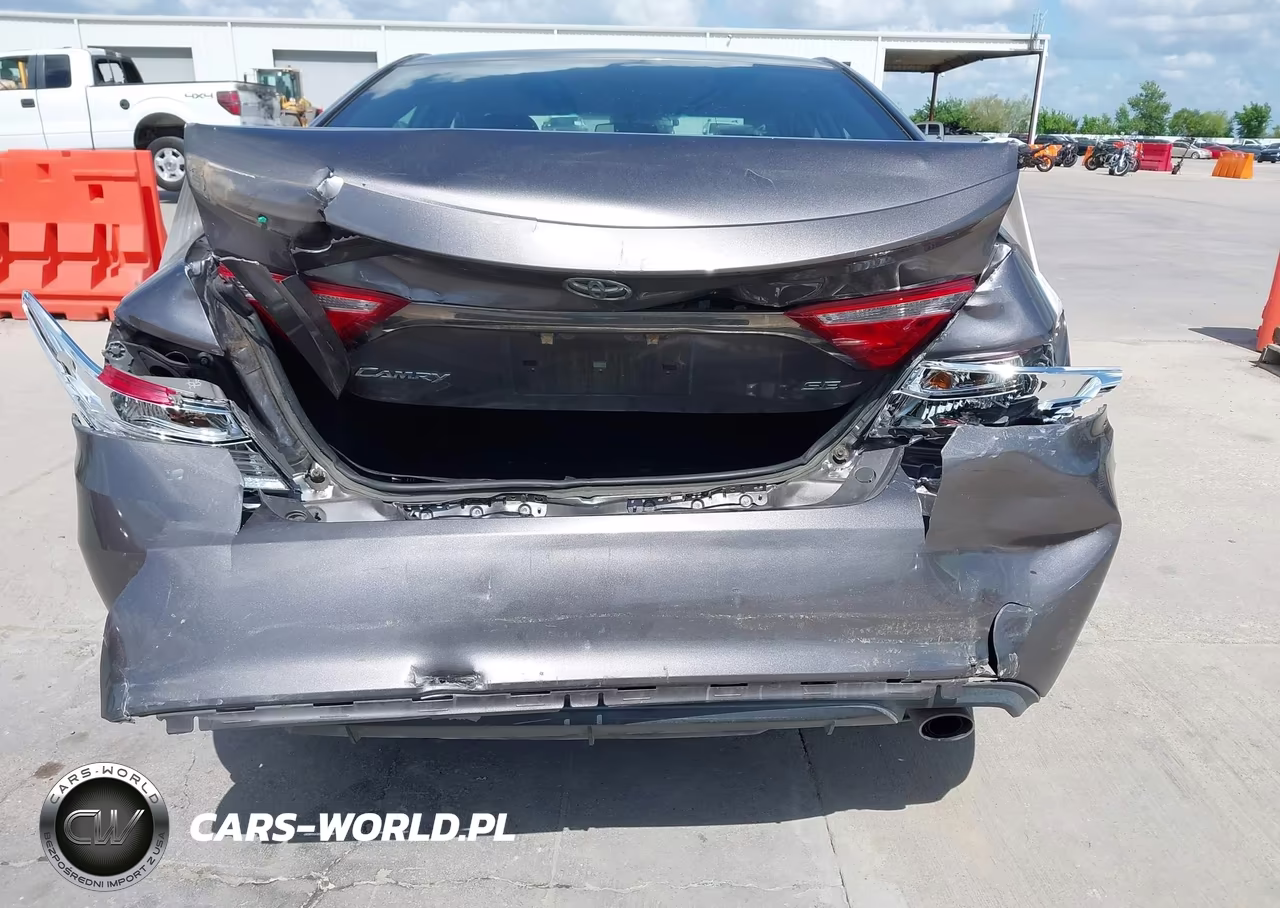 2015 Toyota Camry Se VIN:4T1BF1FK3FU971447 - 6