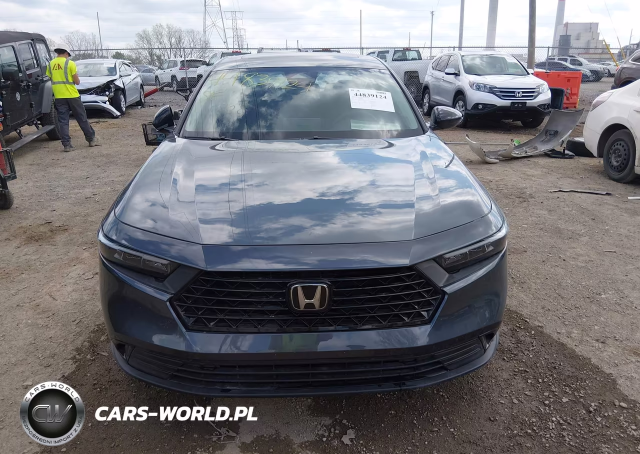 2025 Honda Accord Se VIN:1HGCY1F42SA010808 - 12