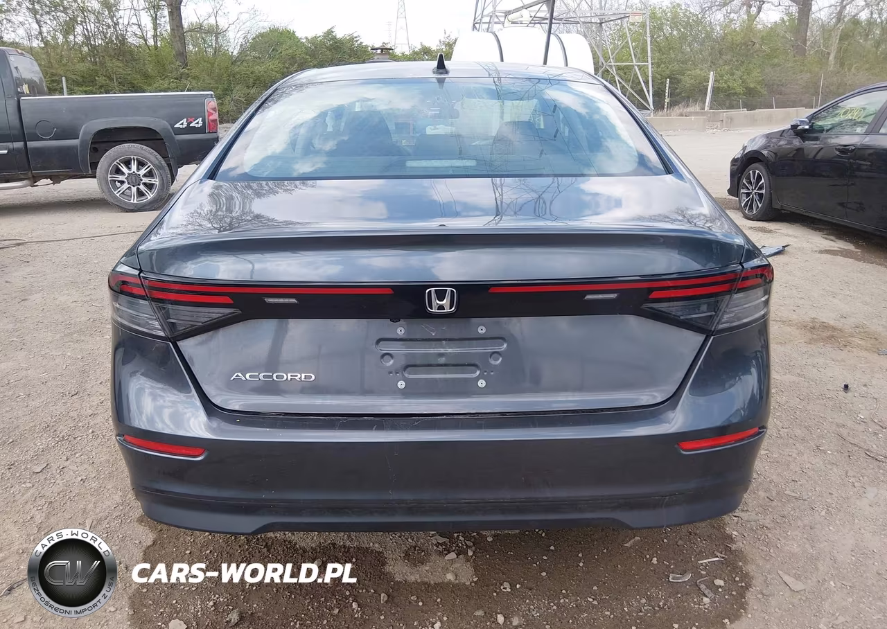 2025 Honda Accord Se VIN:1HGCY1F42SA010808 - 16
