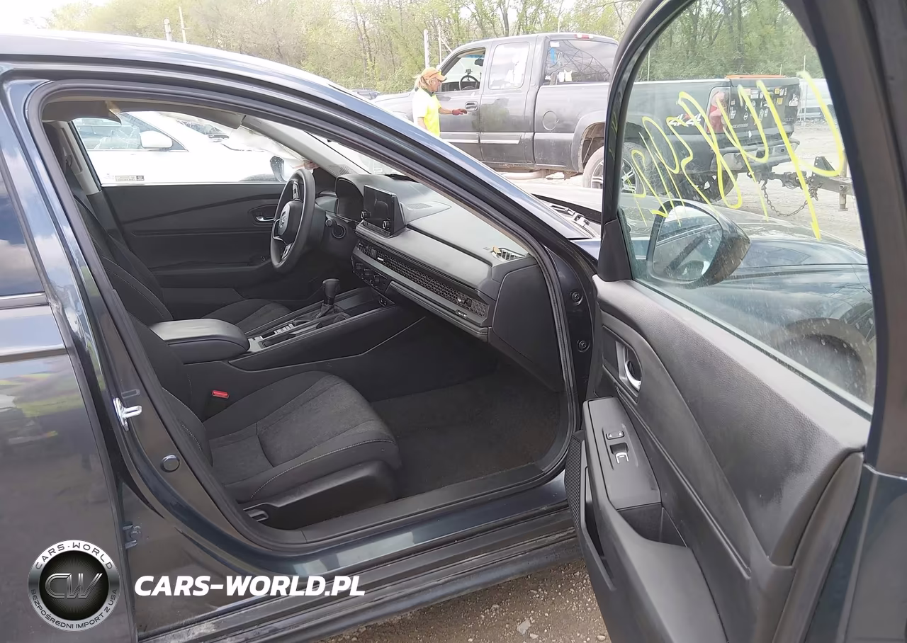 2025 Honda Accord Se VIN:1HGCY1F42SA010808 - 5
