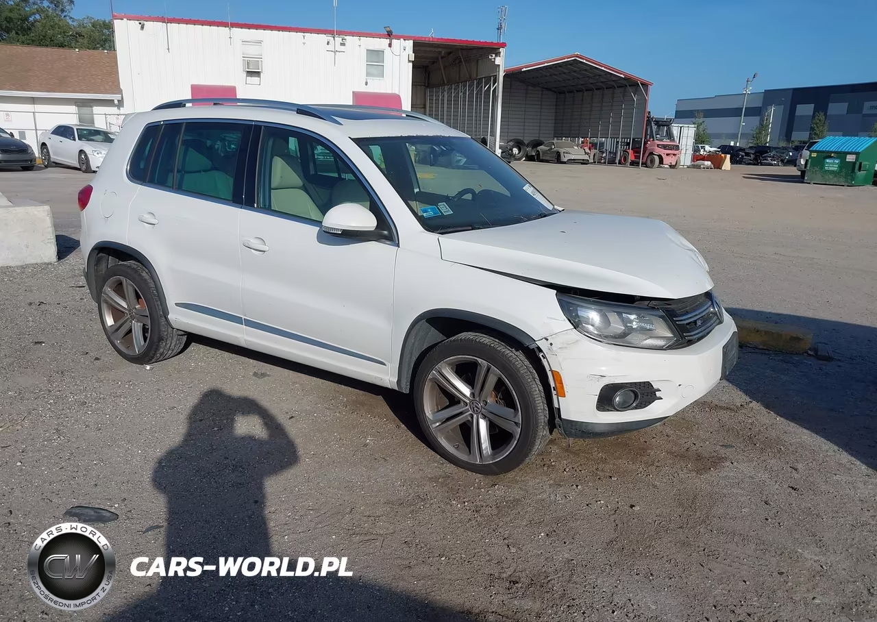 2014 Volkswagen Tiguan R-Line