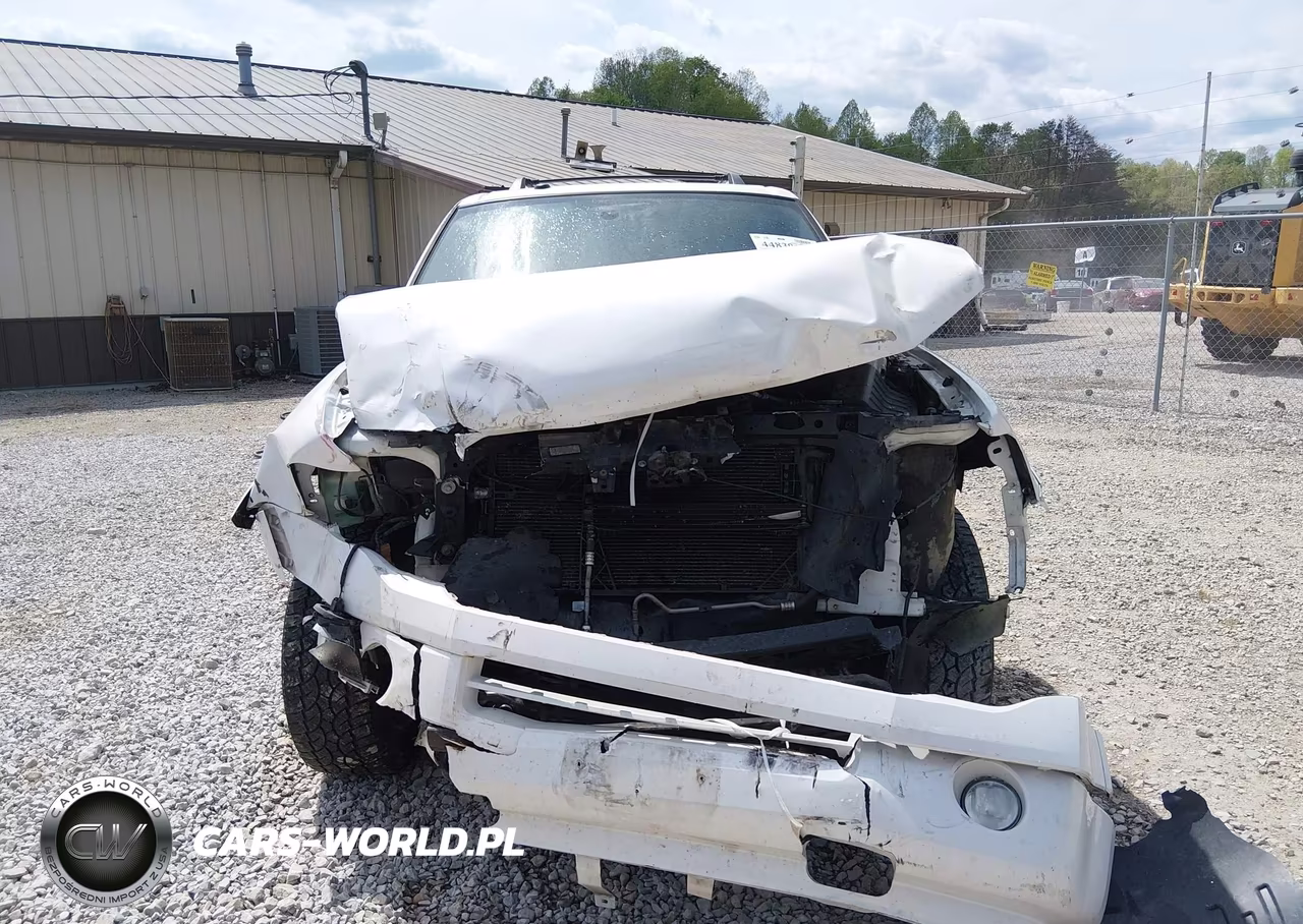 2011 Ford Expedition Limited VIN:1FMJU2A56BEF19697 - 13