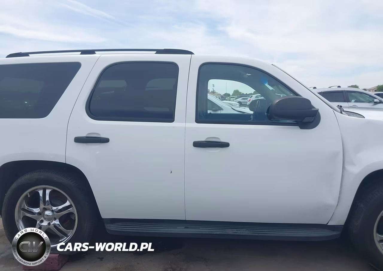 2007 Chevrolet Tahoe Ls VIN:1GNFC13J57R205578 - 13