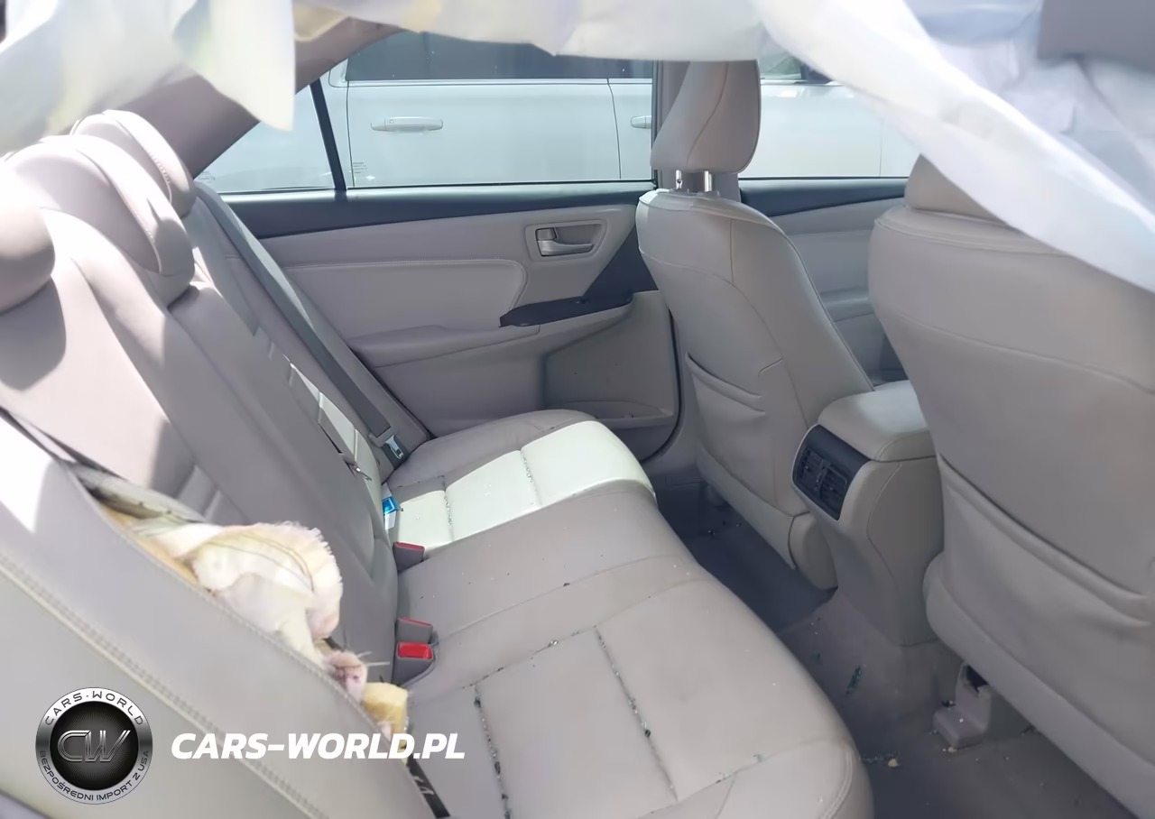 2017 Toyota Camry Xle VIN:4T1BF1FK3HU640306 - 8
