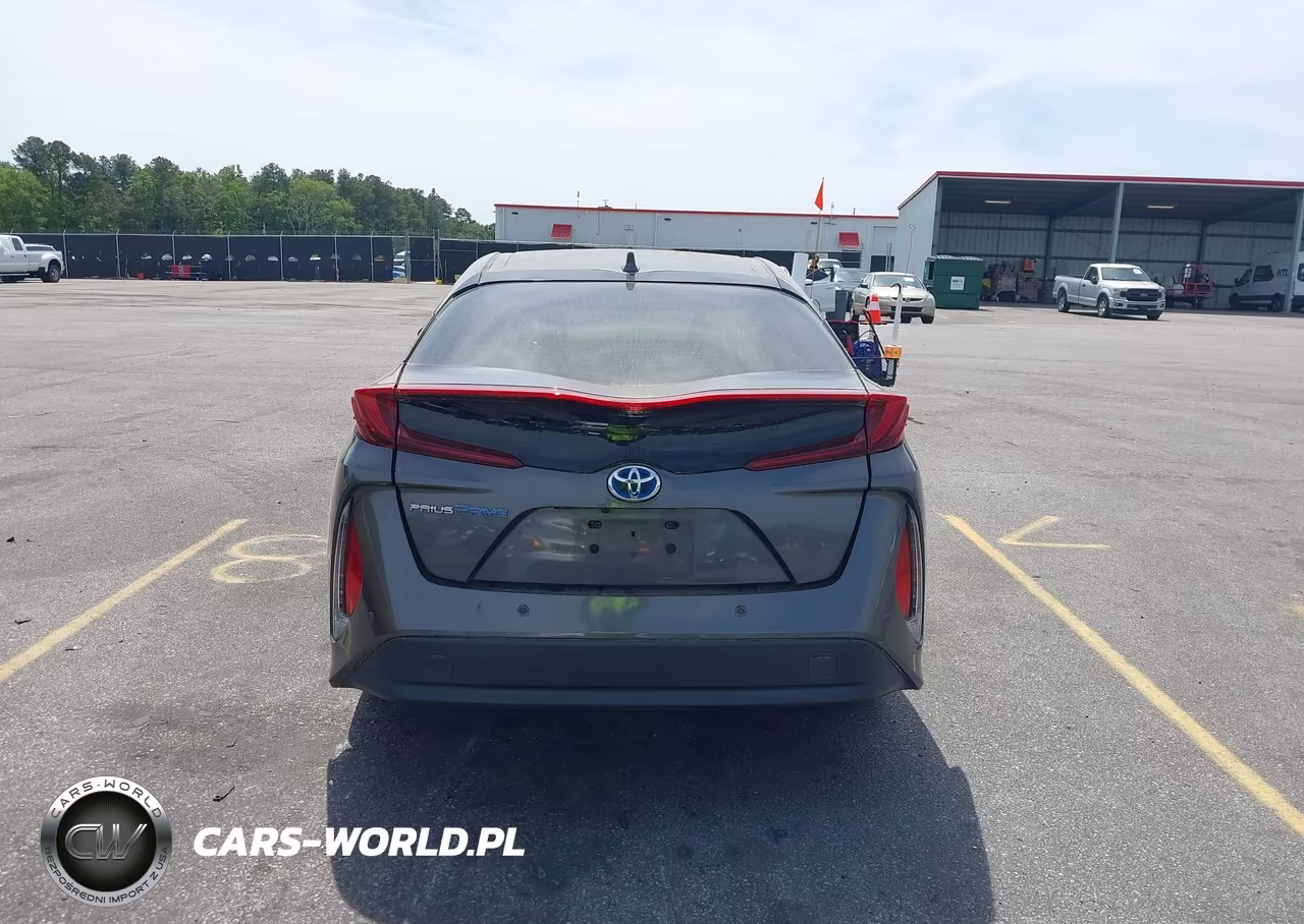 2017 Toyota Prius Prime Advanced VIN:JTDKARFP9H3038335 - 16