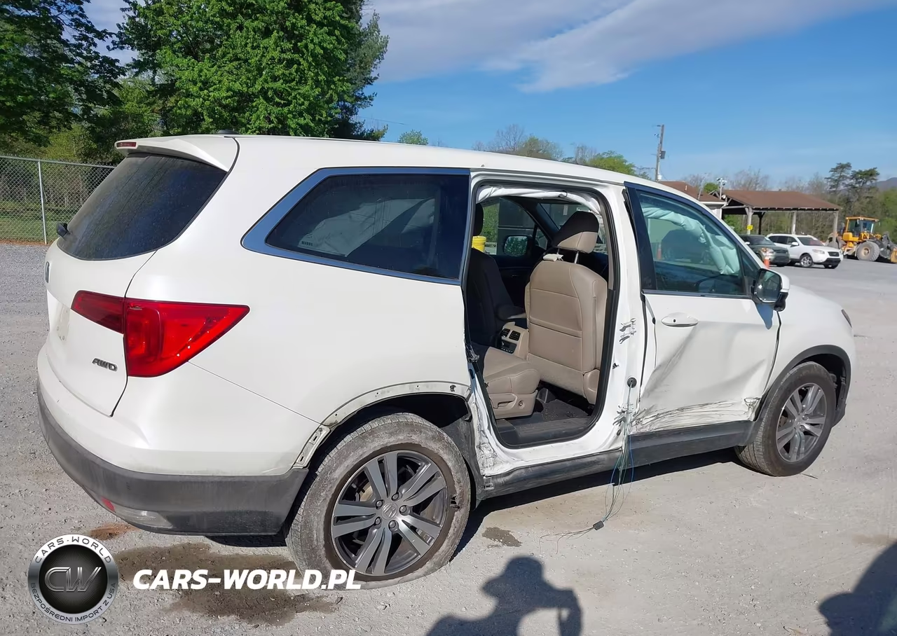 2017 Honda Pilot Ex-L VIN:5FNYF6H5XHB054570 - 6