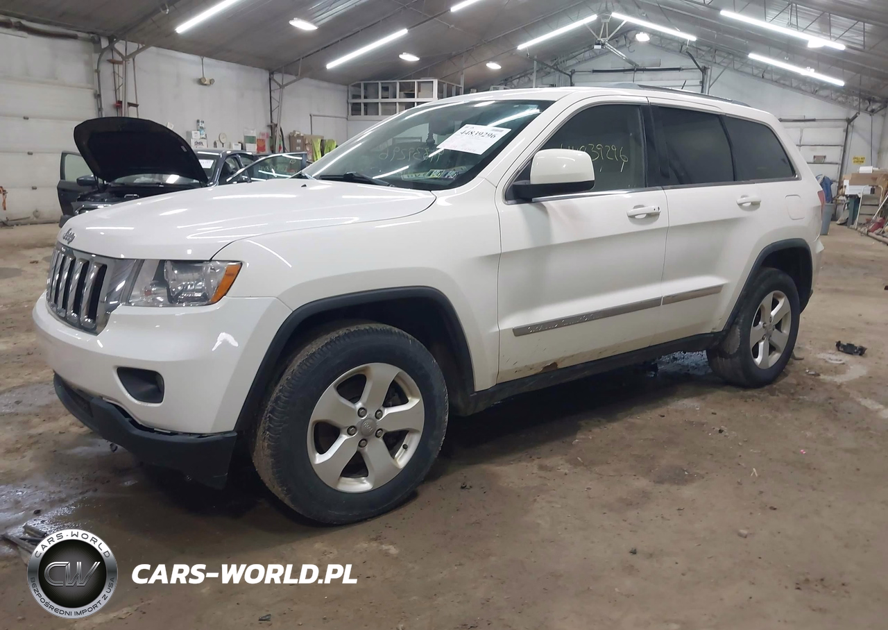 2012 Jeep Grand Cherokee Laredo VIN:1C4RJFAGXCC218730 - 2