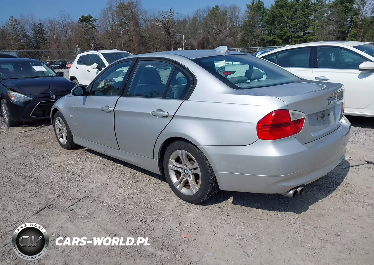 2008 BMW 328Xi VIN:WBAVC735X8KX90417 - 3