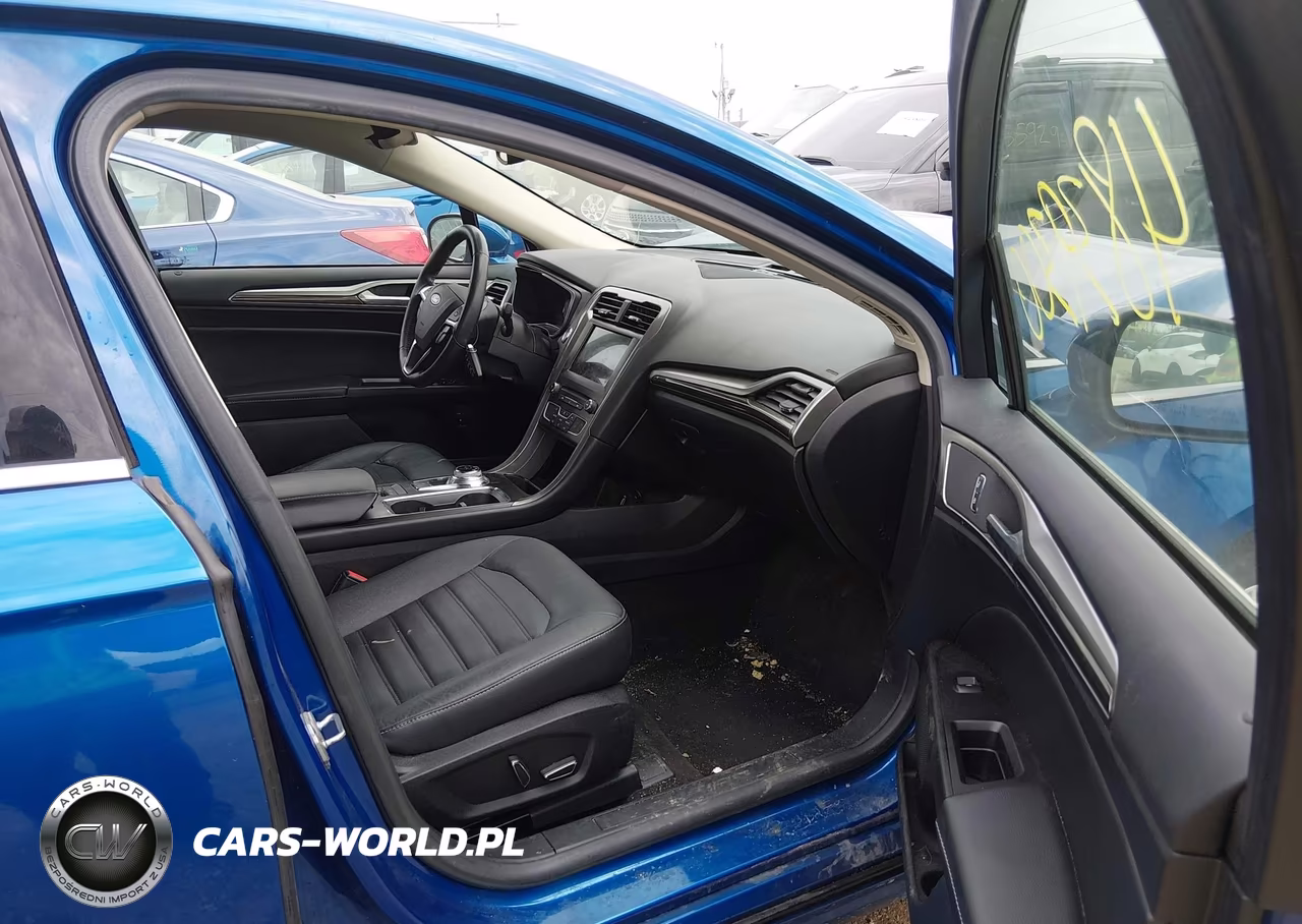 2018 Ford Fusion Hybrid Se VIN:3FA6P0LU0JR152310 - 5