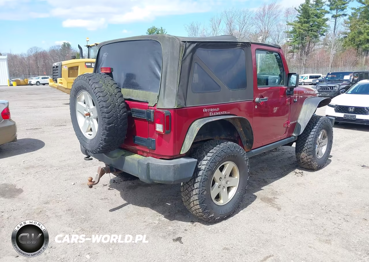2012 Jeep Wrangler Rubicon VIN:1C4BJWCG8CL105079 - 4