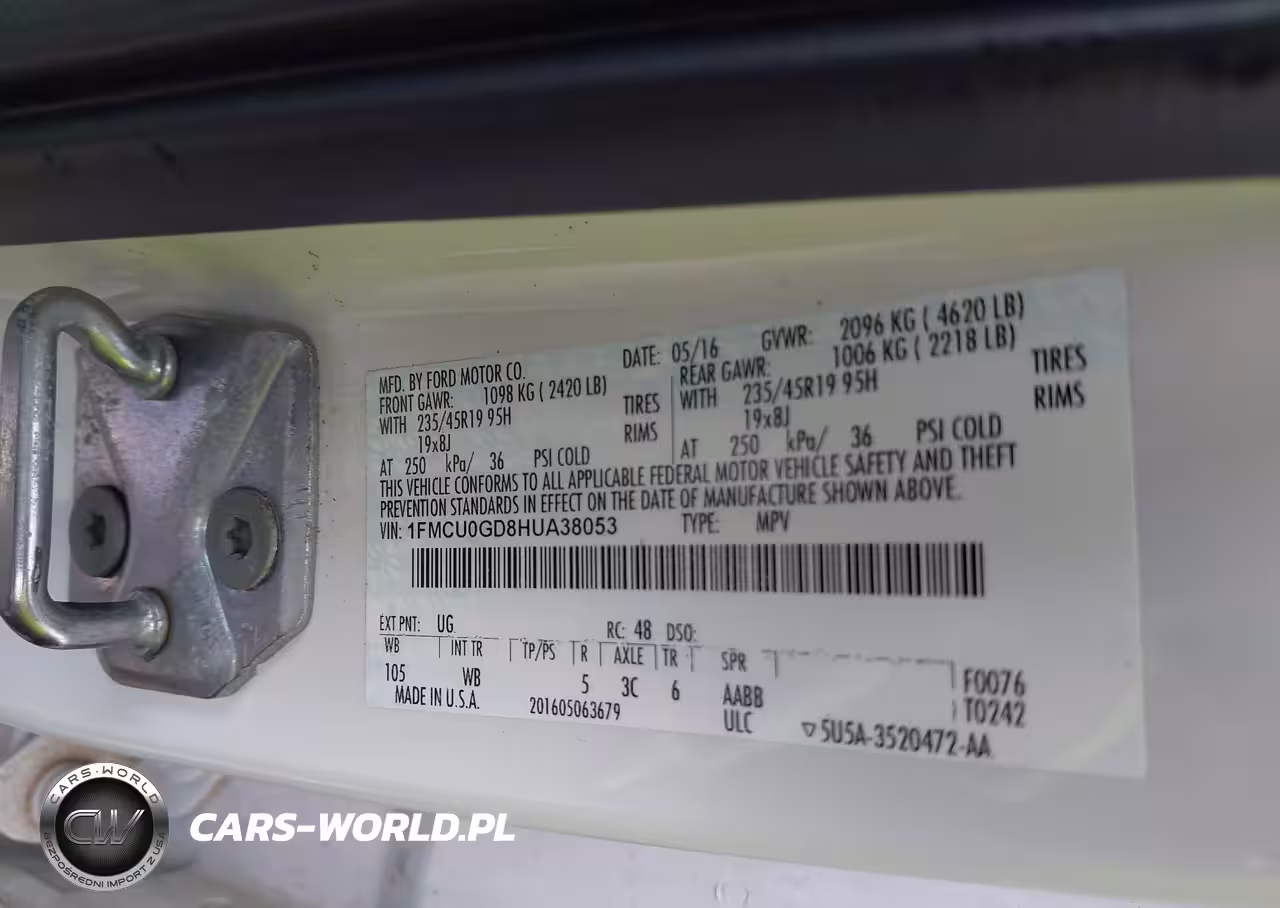 2017 Ford Escape Se VIN:1FMCU0GD8HUA38053 - 9
