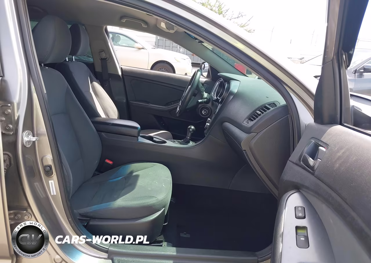 2015 Kia Optima Lx VIN:5XXGM4A71FG446347 - 5
