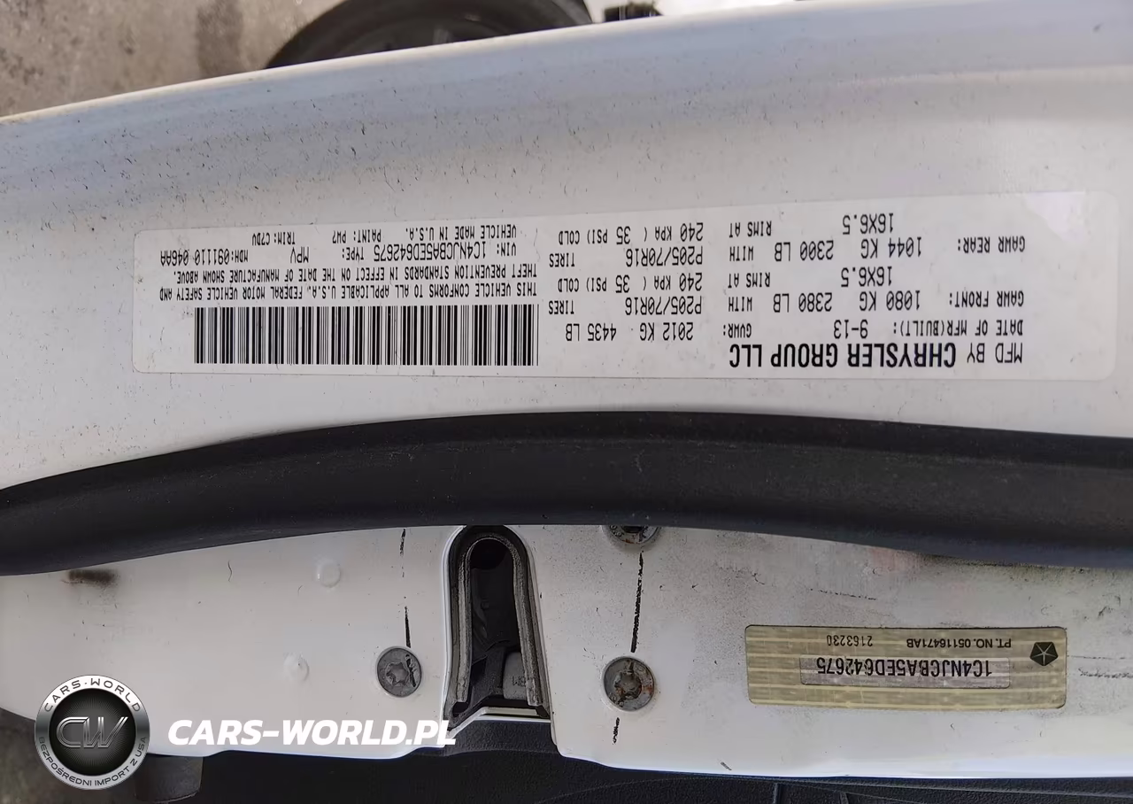 2014 Jeep Compass Sport VIN:1C4NJCBA5ED642675 - 9