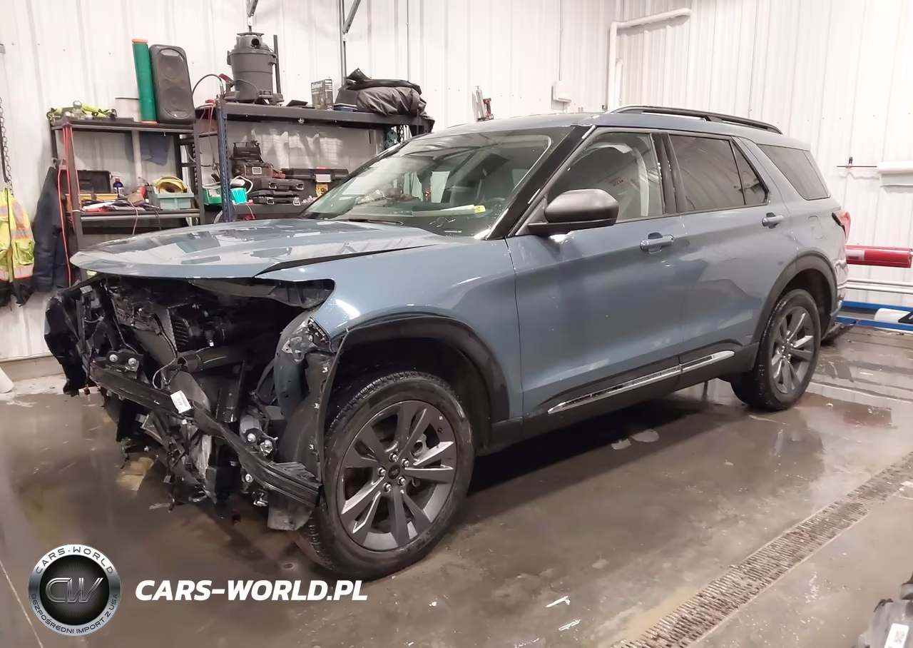 2025 Ford Explorer Active VIN:1FMUK8DH3SGC57301 - 2