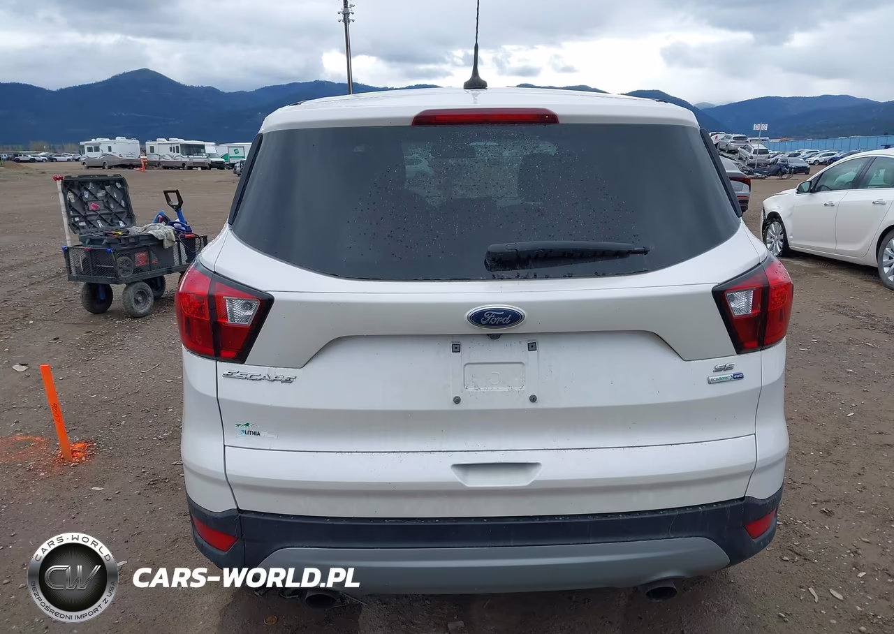 2019 Ford Escape Se VIN:1FMCU9GD6KUA64212 - 17