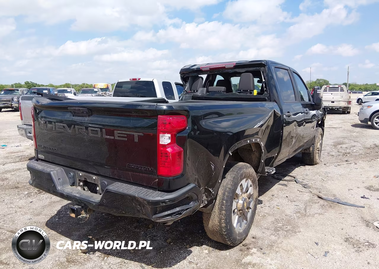 2024 Chevrolet Silverado 2500Hd 4Wd Standard Bed Custom VIN:2GC1YMEY6R1114735 - 4