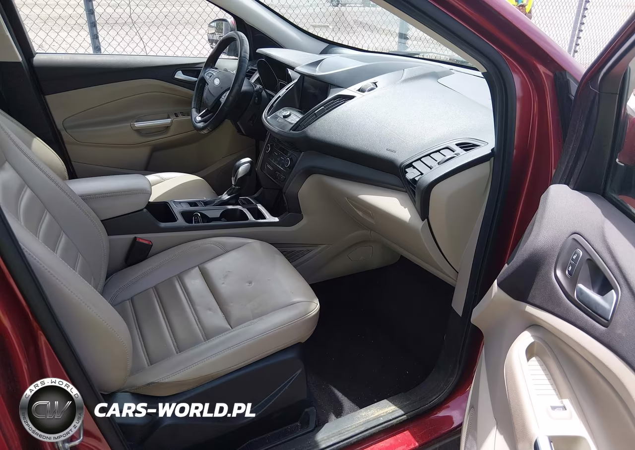 2019 Ford Escape Sel VIN:1FMCU0HD1KUB47427 - 5