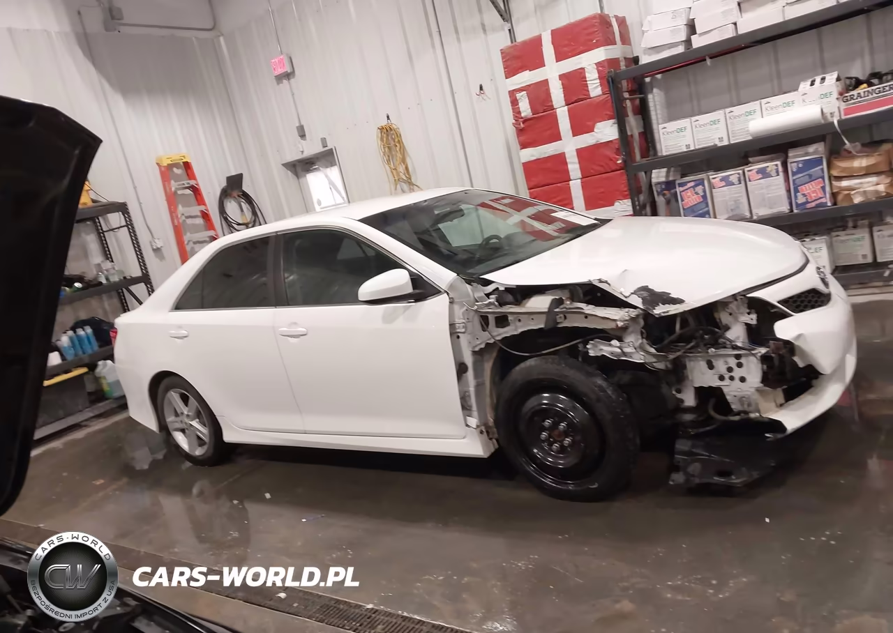 2012 Toyota Camry Se VIN:4T1BF1FK9CU575888 - 14