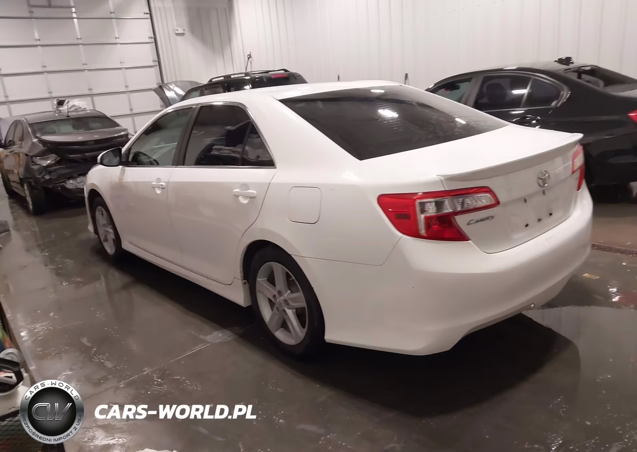2012 Toyota Camry Se VIN:4T1BF1FK9CU575888 - 3