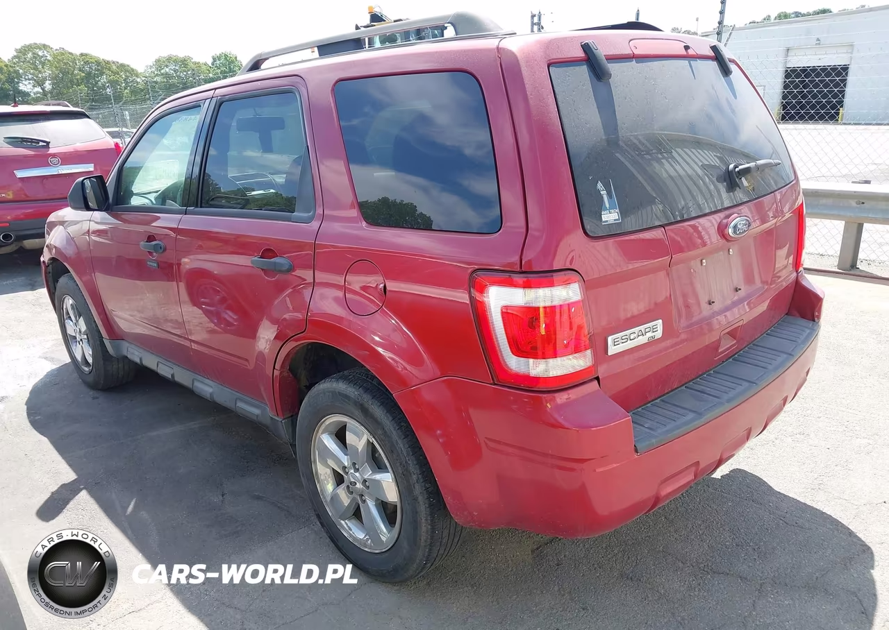 2010 Ford Escape Xlt VIN:1FMCU9D75AKA79339 - 3