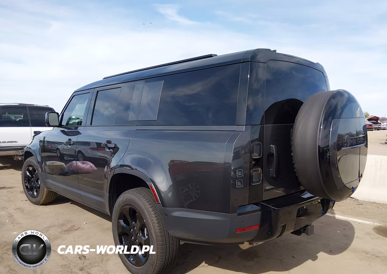 2026 Land Rover Defender P300 S VIN:SALEJFFU0T2490599 - 3