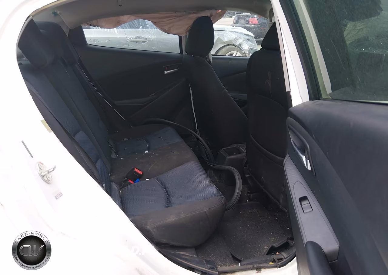2017 Toyota Yaris Ia VIN:3MYDLBYV0HY193712 - 8
