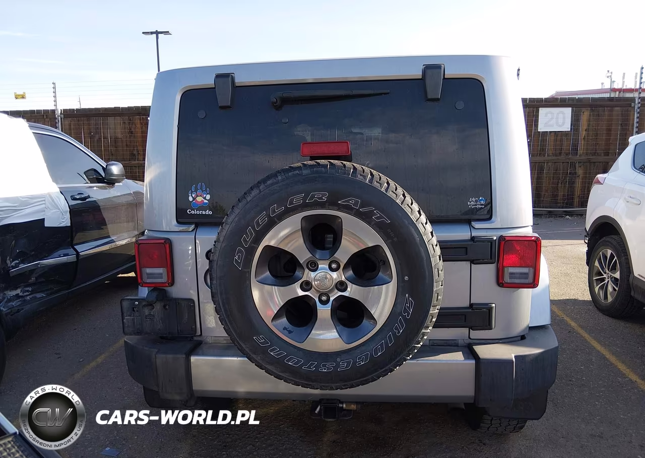 2016 Jeep Wrangler Unlimited Sahara VIN:1C4BJWEG8GL129157 - 16