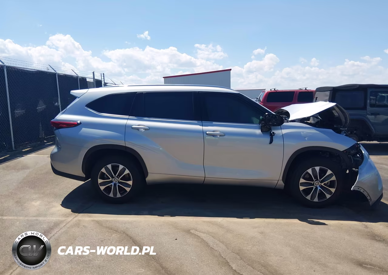 2021 Toyota Highlander Xle VIN:5TDGZRAH2MS538098 - 13