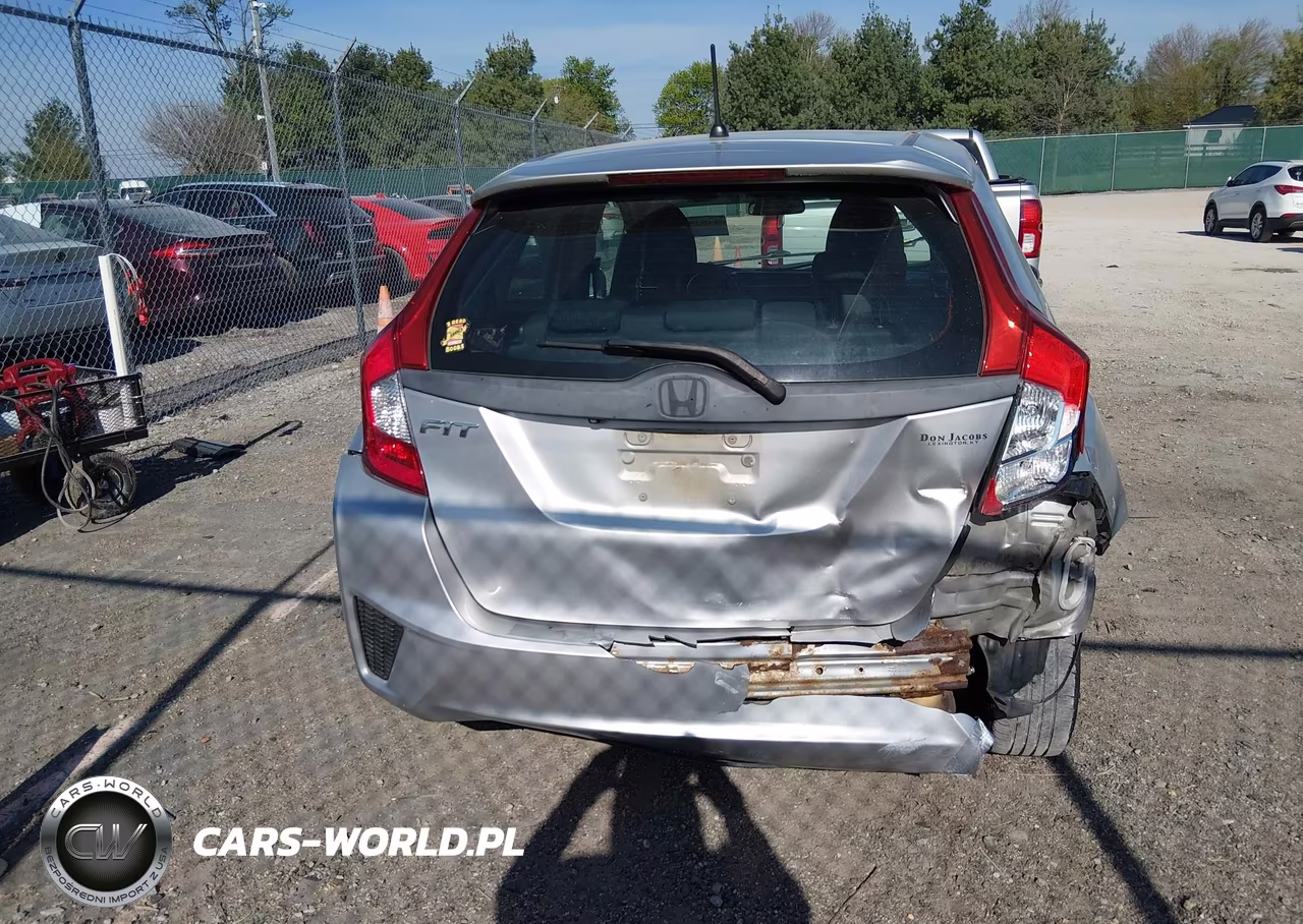 2015 Honda Fit Lx VIN:3HGGK5H53FM757763 - 16