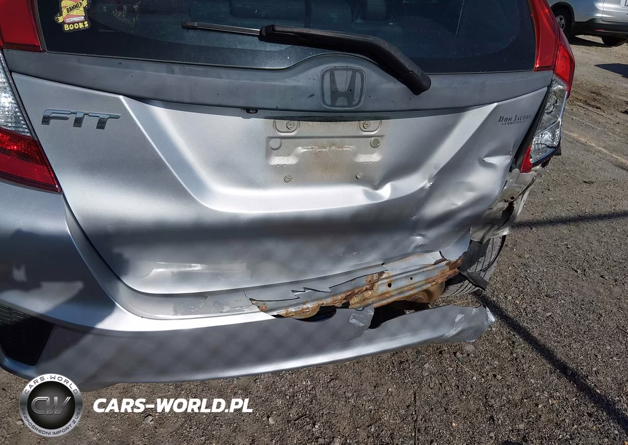 2015 Honda Fit Lx VIN:3HGGK5H53FM757763 - 18