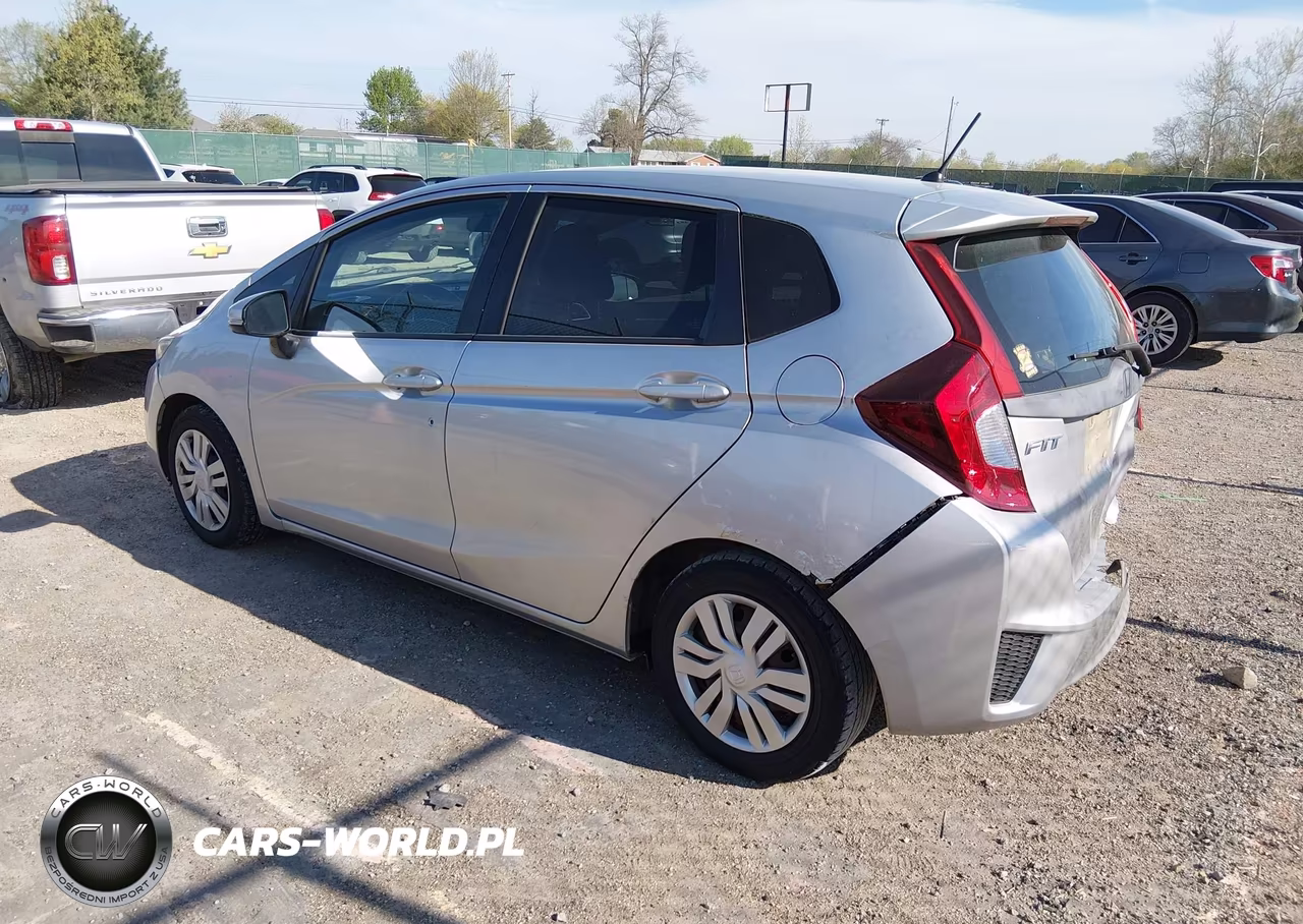 2015 Honda Fit Lx VIN:3HGGK5H53FM757763 - 3
