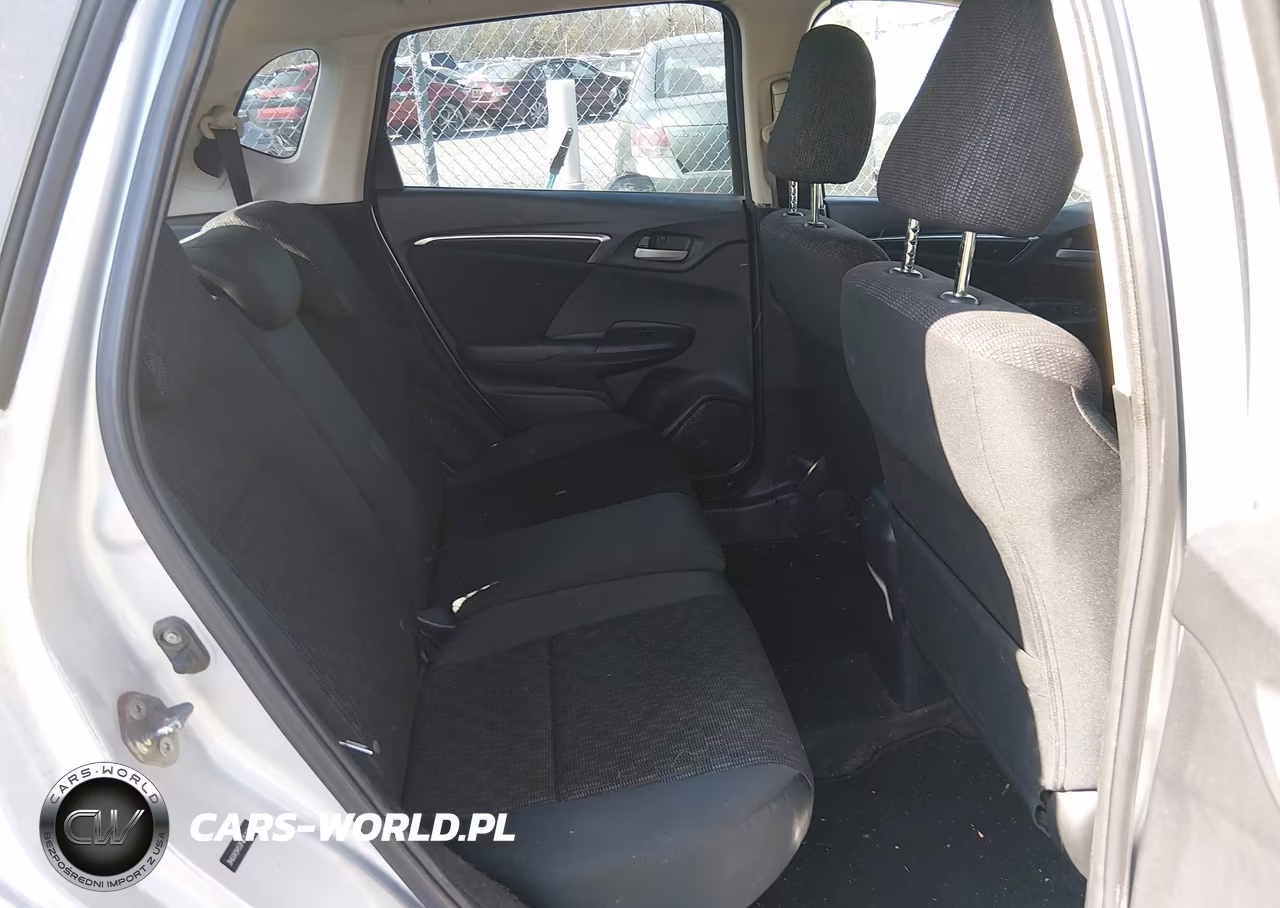 2015 Honda Fit Lx VIN:3HGGK5H53FM757763 - 8