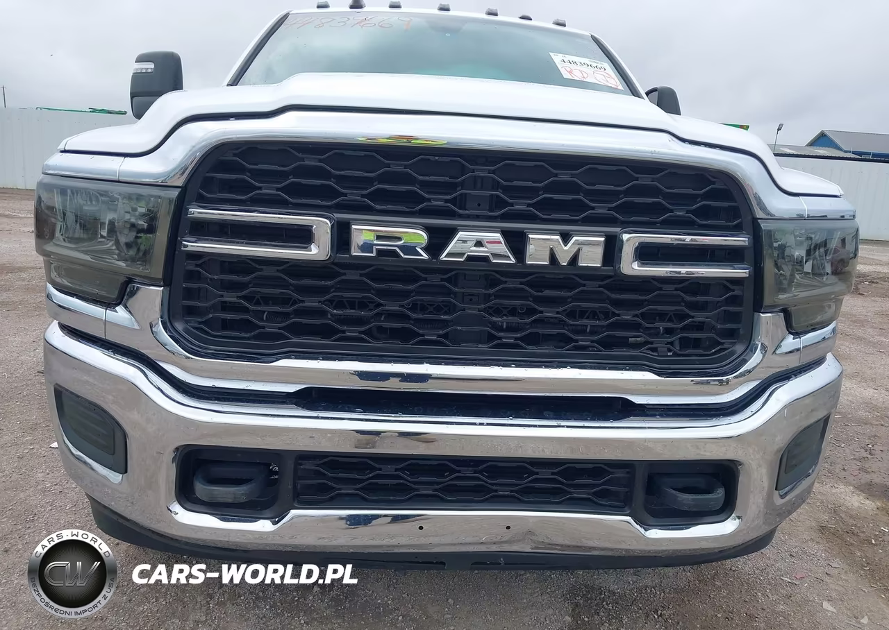 2023 Ram 3500 Tradesman 4X4 8' Box VIN:3C63RRGL5PG507755 - 12