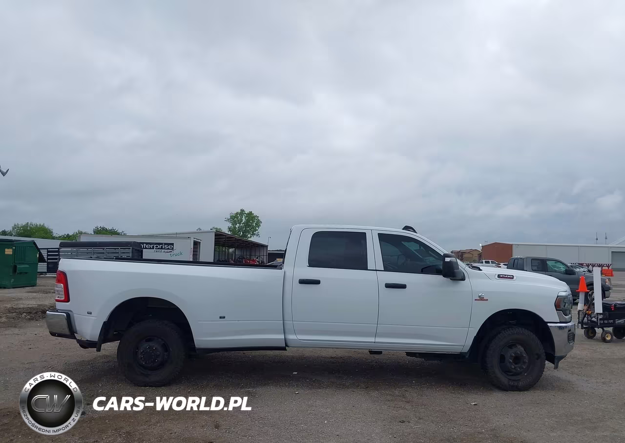 2023 Ram 3500 Tradesman 4X4 8' Box VIN:3C63RRGL5PG507755 - 15