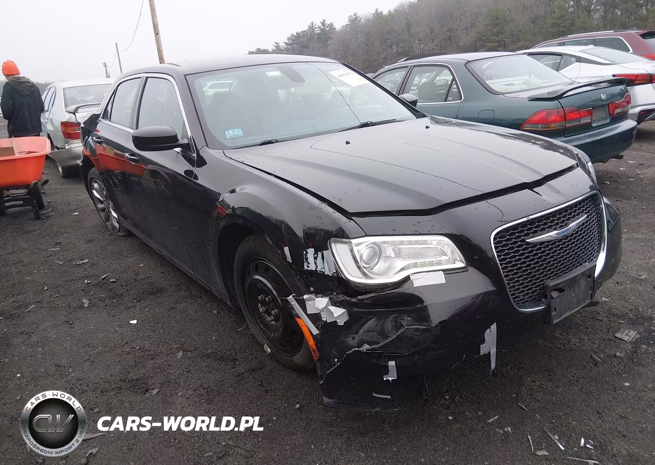 2017 Chrysler 300 Limited Awd – zdjęcie 1 z 17
