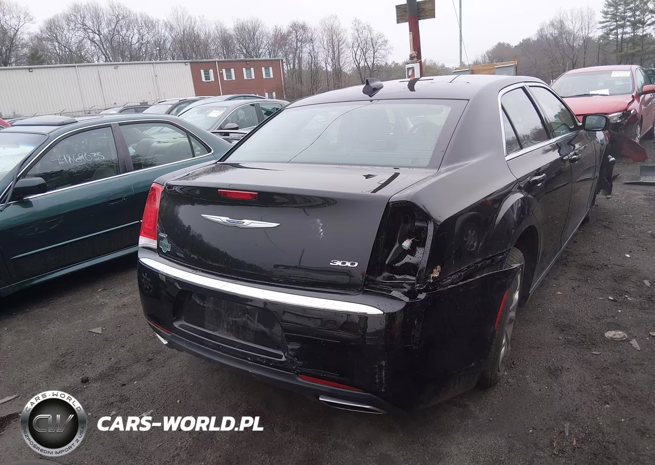 2017 Chrysler 300 Limited Awd VIN:2C3CCARG2HH648574 - 4