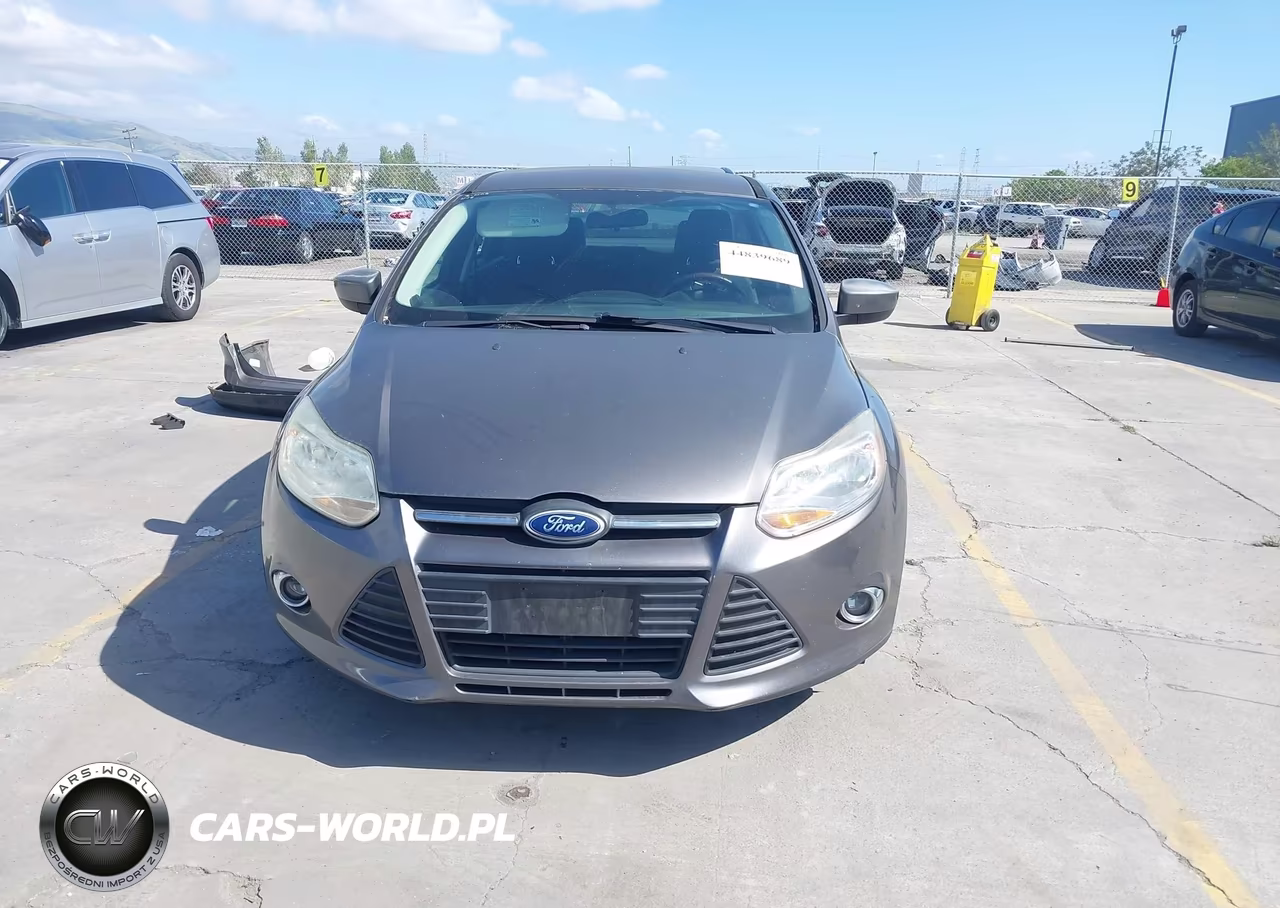 2012 Ford Focus Se VIN:1FAHP3F25CL184661 - 13