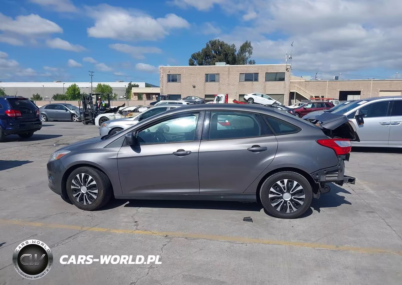 2012 Ford Focus Se VIN:1FAHP3F25CL184661 - 15
