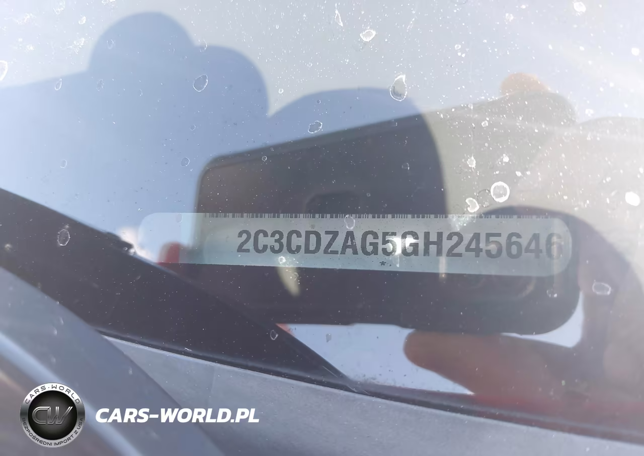 2016 Dodge Challenger Sxt VIN:2C3CDZAG5GH245646 - 9