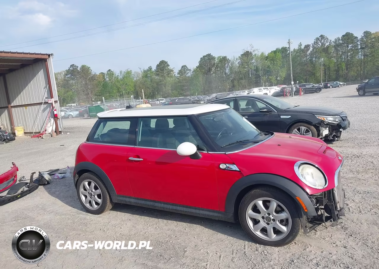 2008 Mini Cooper S VIN:WMWMF73558TV34165 - 14