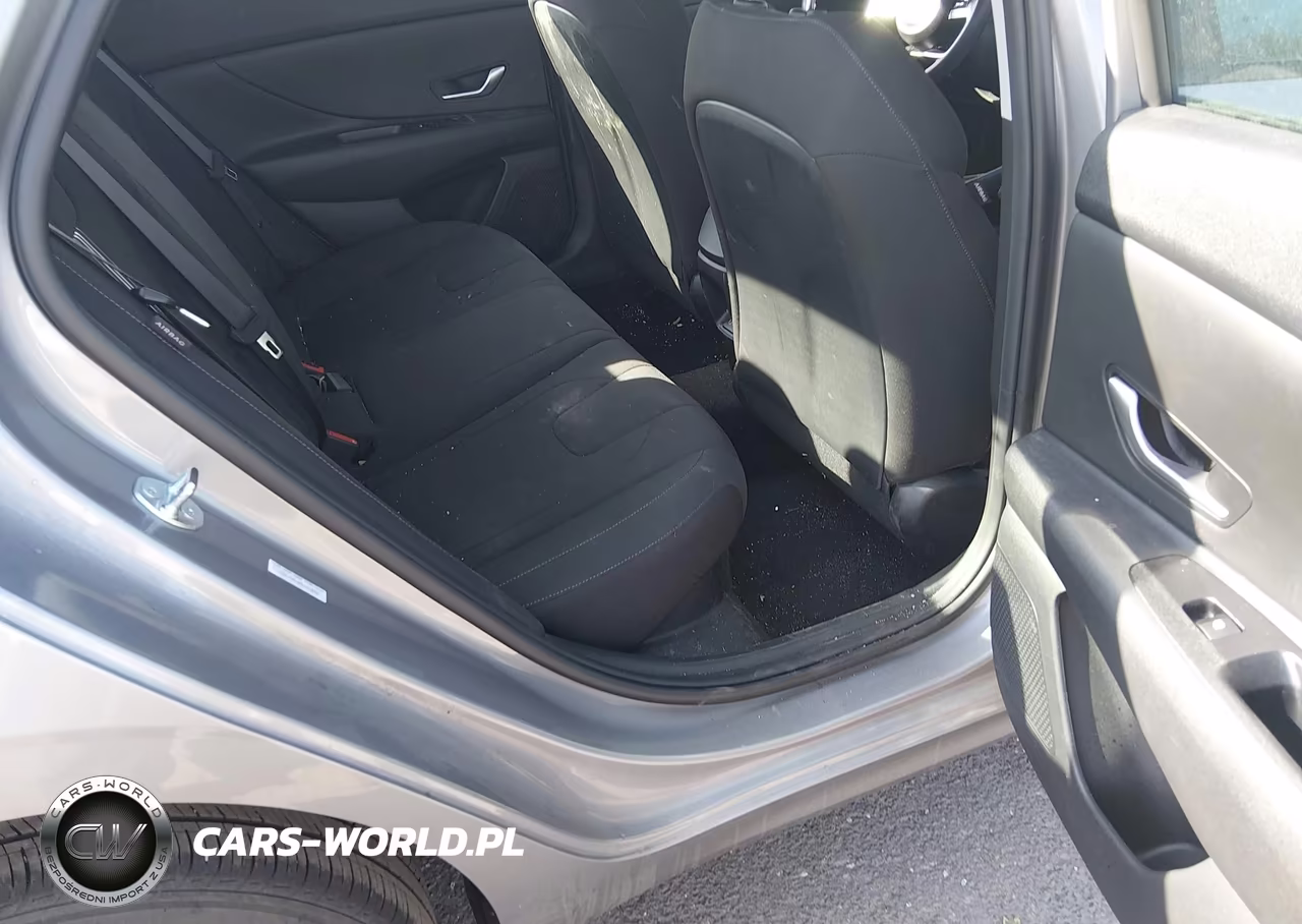 2025 Hyundai Elantra Hybrid Blue VIN:KMHLM4DJ2SU161694 - 8