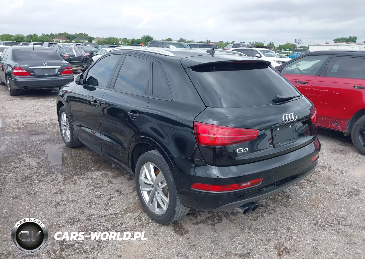 2017 Audi Q3 2.0T Premium VIN:WA1BCCFS5HR004086 - 3
