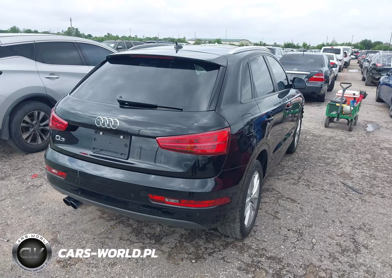 2017 Audi Q3 2.0T Premium VIN:WA1BCCFS5HR004086 - 4