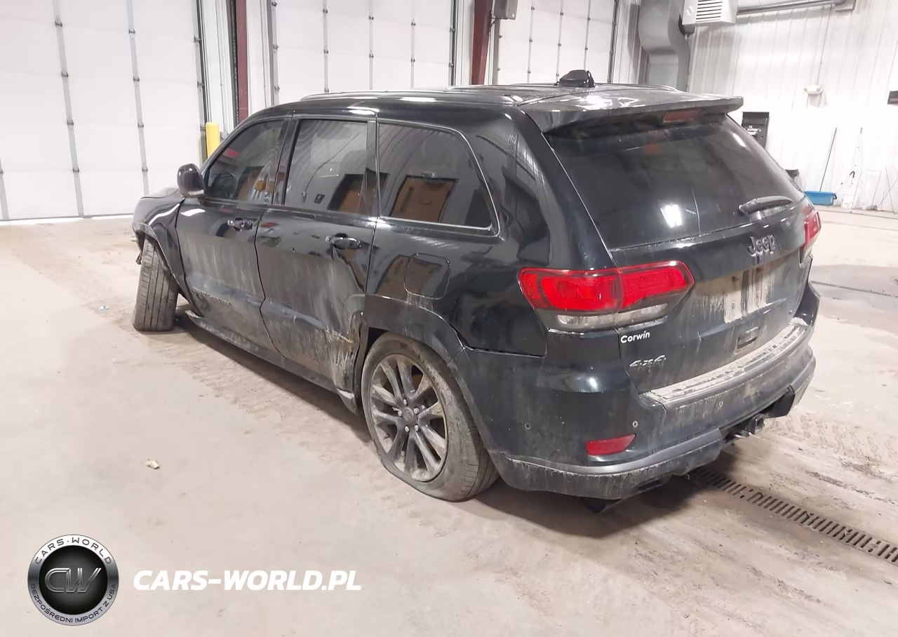 2018 Jeep Grand Cherokee High Altitude 4X4 VIN:1C4RJFCG2JC230591 - 3
