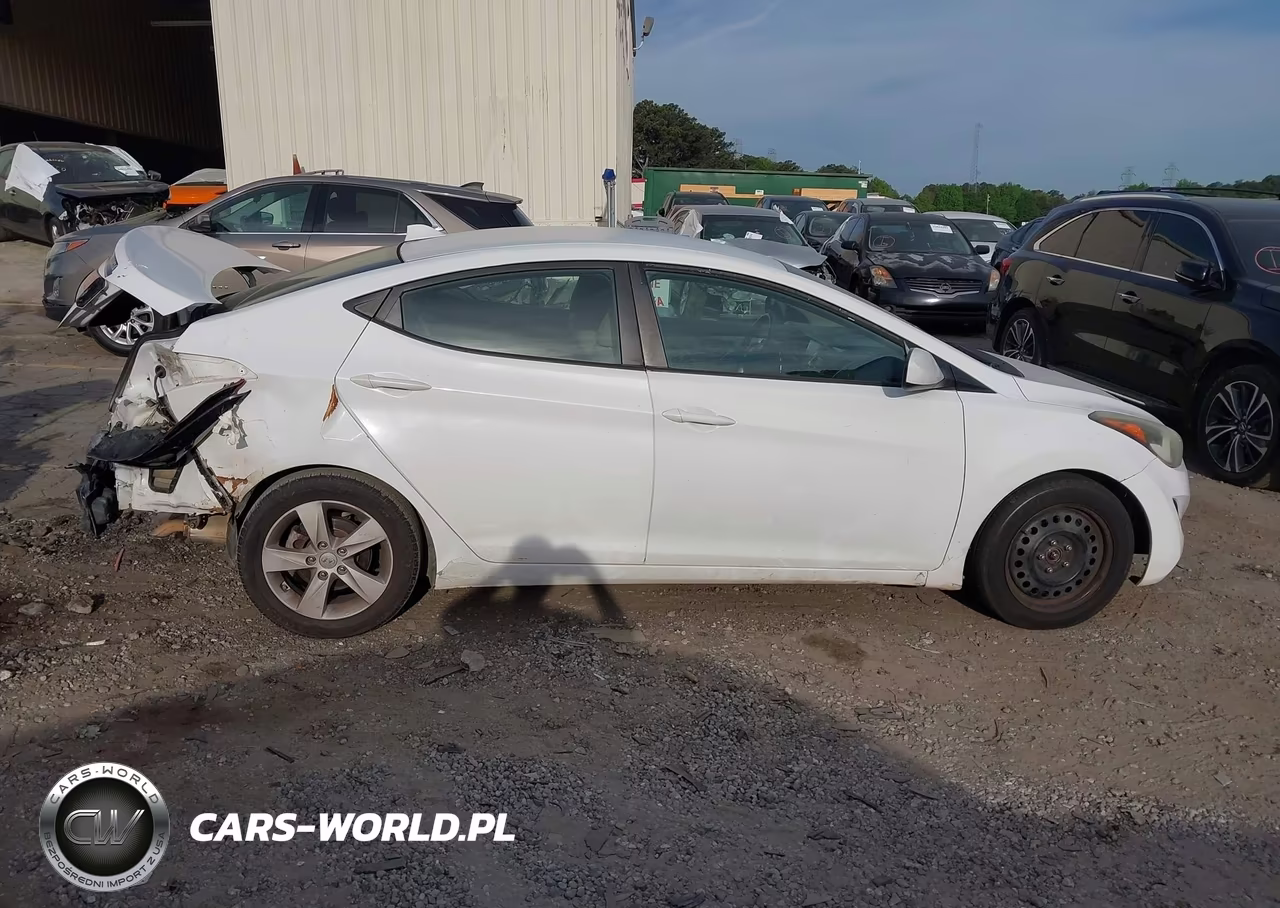 2015 Hyundai Elantra Se VIN:5NPDH4AE8FH652033 - 13