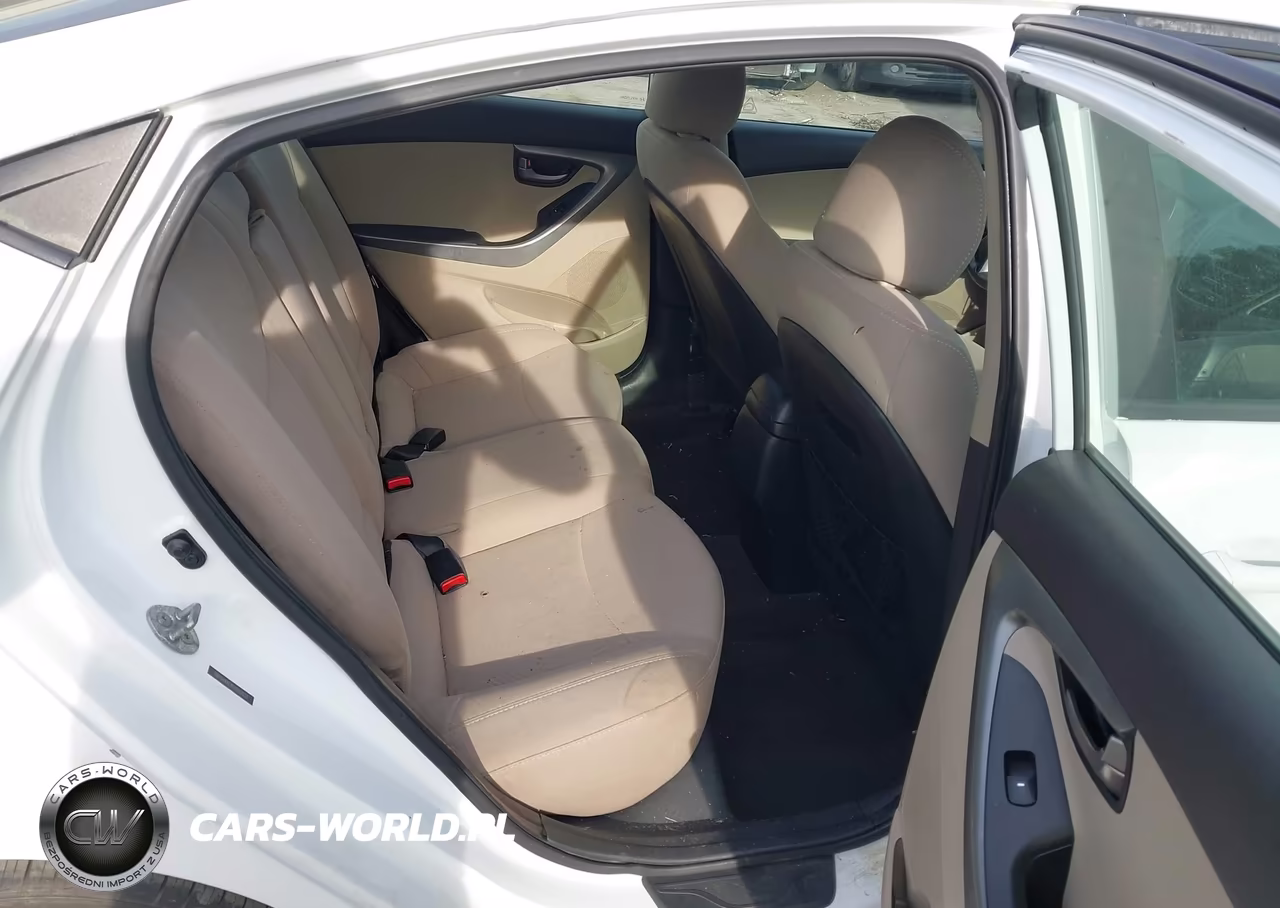 2015 Hyundai Elantra Se VIN:5NPDH4AE8FH652033 - 8
