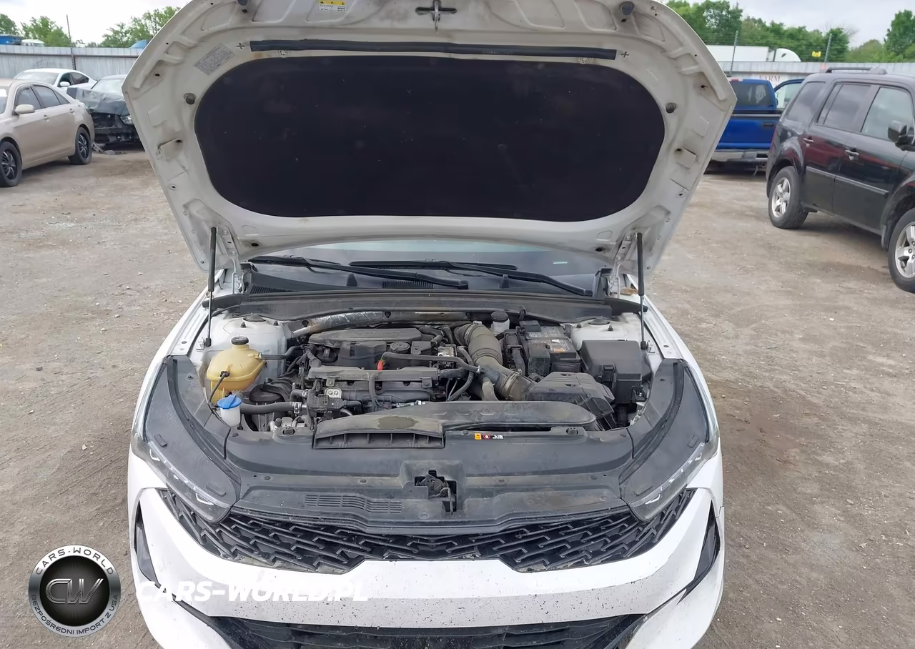 2023 Kia K5 Gt-Line VIN:5XXG64J28PG181426 - 10