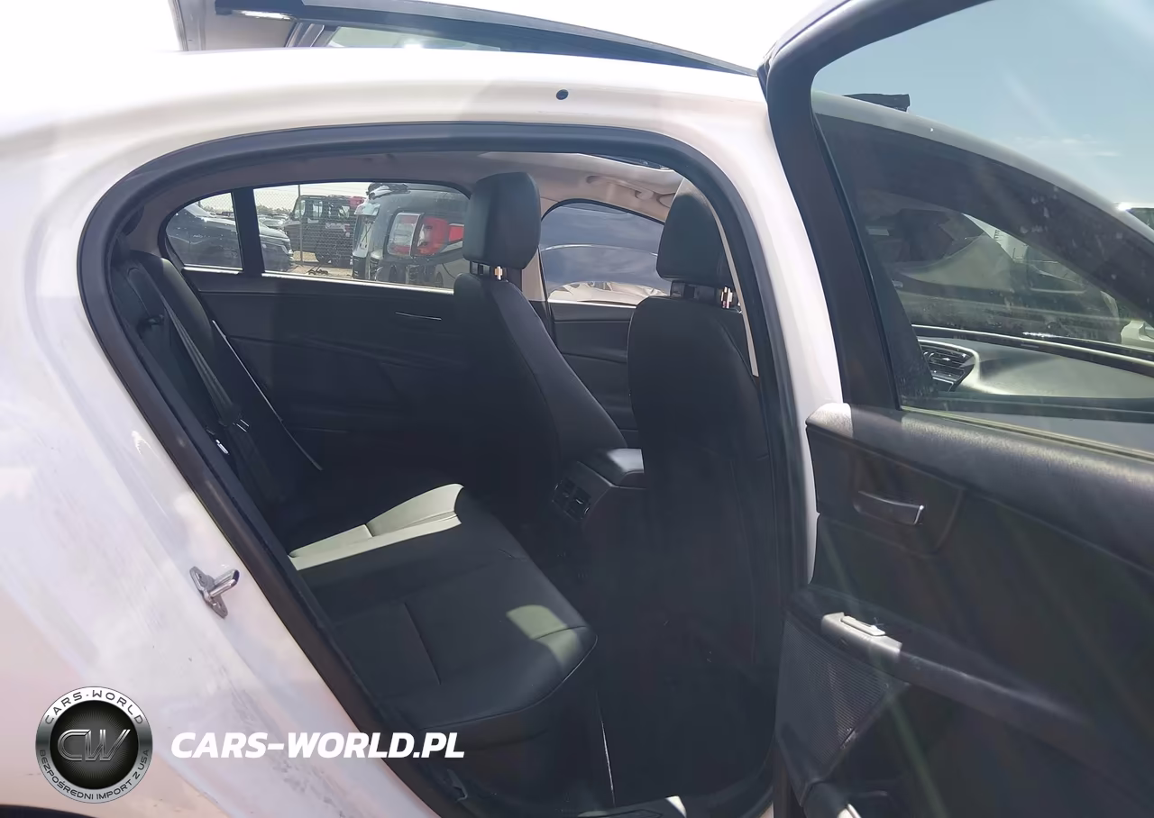 2019 Jaguar Xe 25T VIN:SAJAR4FXXKCP43922 - 8