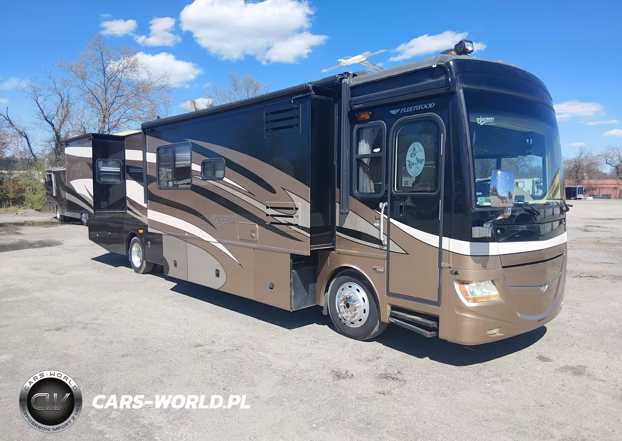 2008 Fleetwood Discovery